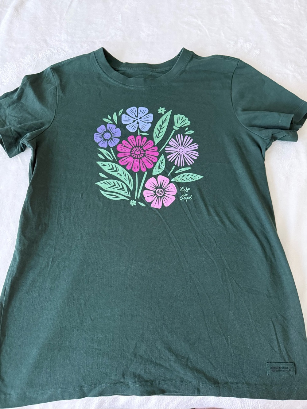 Life is Good Women's Flower Medley Short Sleeve Crusher Tee Small D85